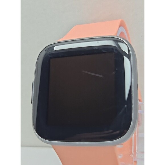 Fitbit Versa 2 Smartwatch Gray 40mm Alexa WR50M Always On Display W/ Charger - Picture 4 of 11